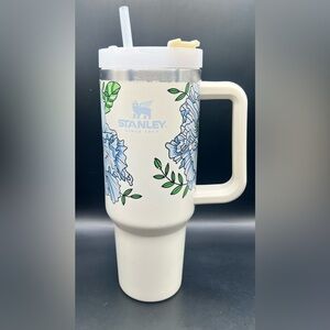 Stanley Adventure Quencher- White/Pink/Blue Floral Mug, Surface imprint damage
